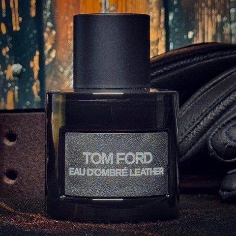 Eau d`Ombre Leather Tom Ford Eau d`Ombre Leather фото